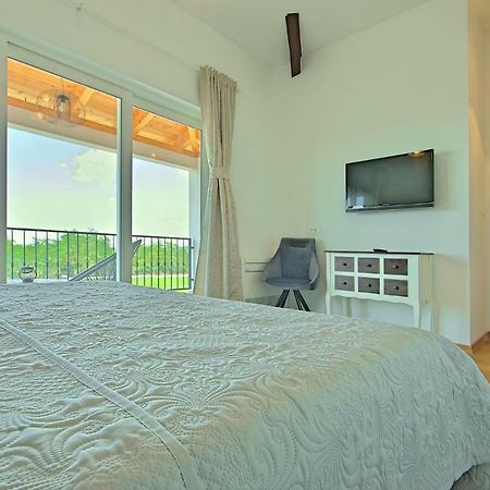 Villa Vespera Rosini Bagian luar foto