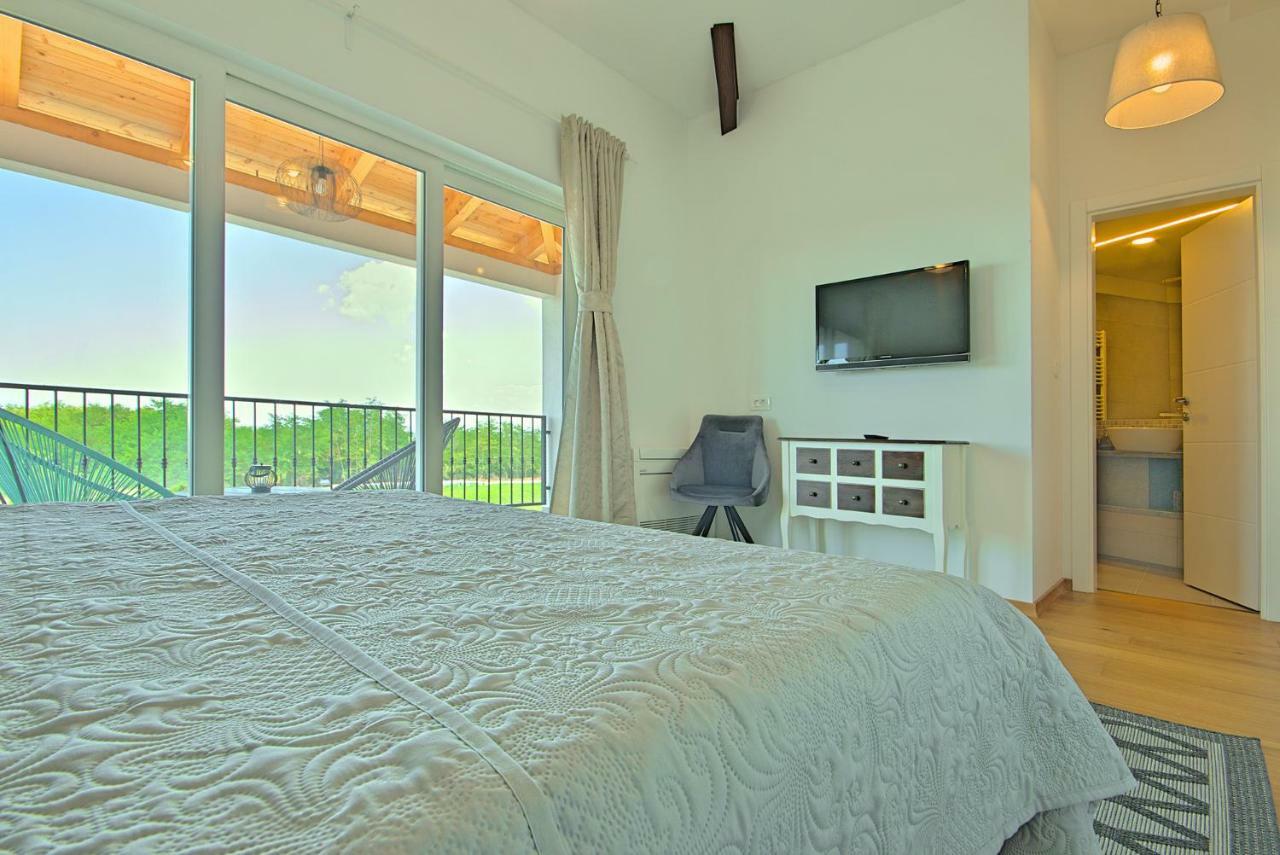 Villa Vespera Rosini Bagian luar foto