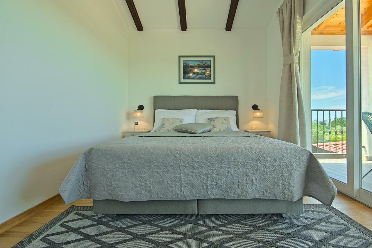 Villa Vespera Rosini Bagian luar foto