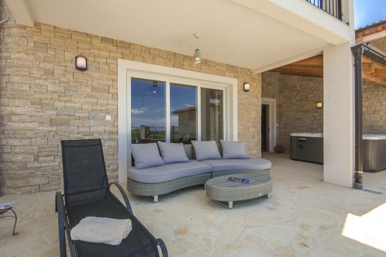Villa Vespera Rosini Bagian luar foto