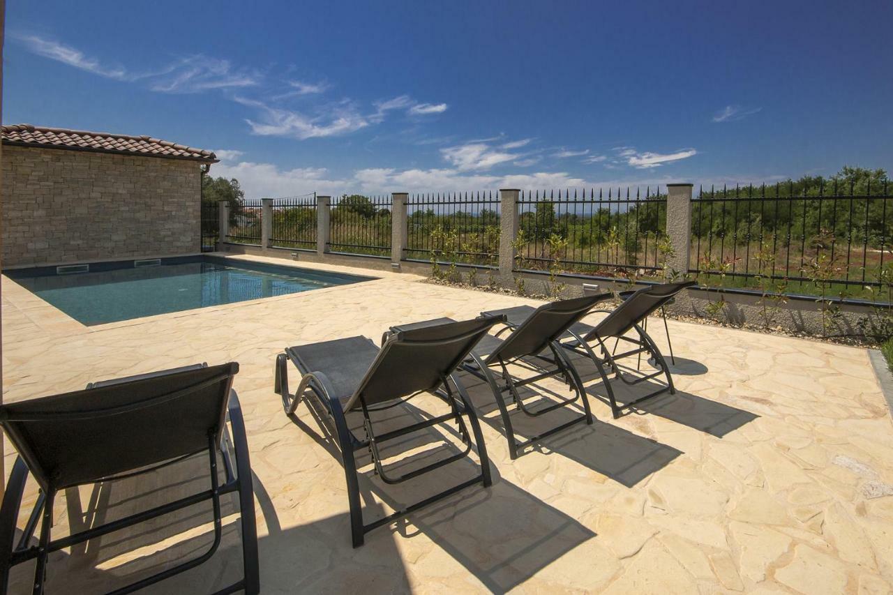 Villa Vespera Rosini Bagian luar foto